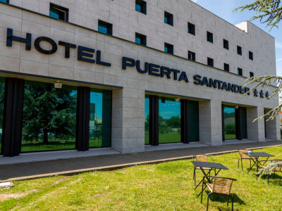 Hotel Puerta Santander